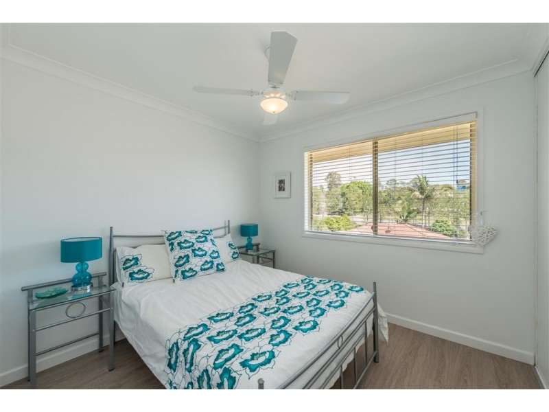 7 Mona Ct, Oxenford QLD 4210