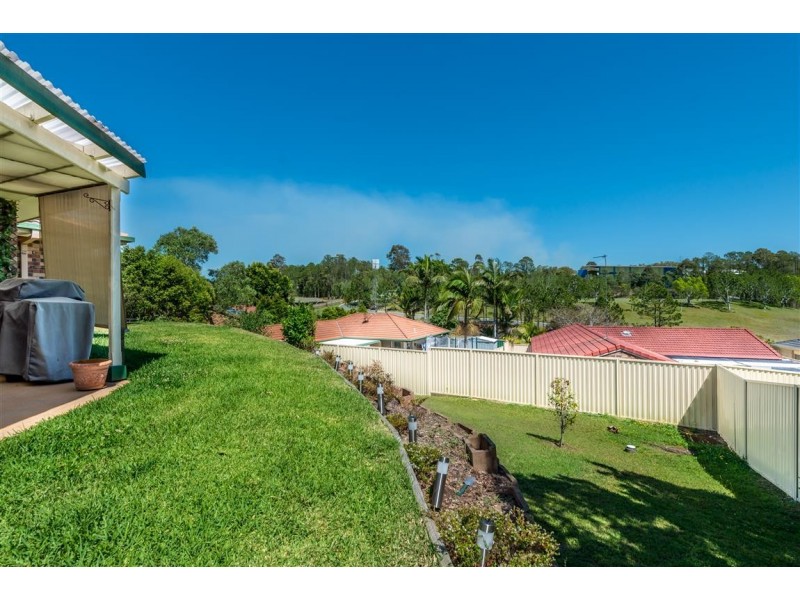 7 Mona Ct, Oxenford QLD 4210