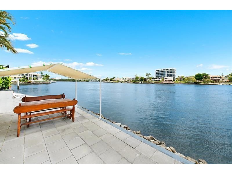 73/30 Watson Esplanade, Surfers Paradise QLD 4217