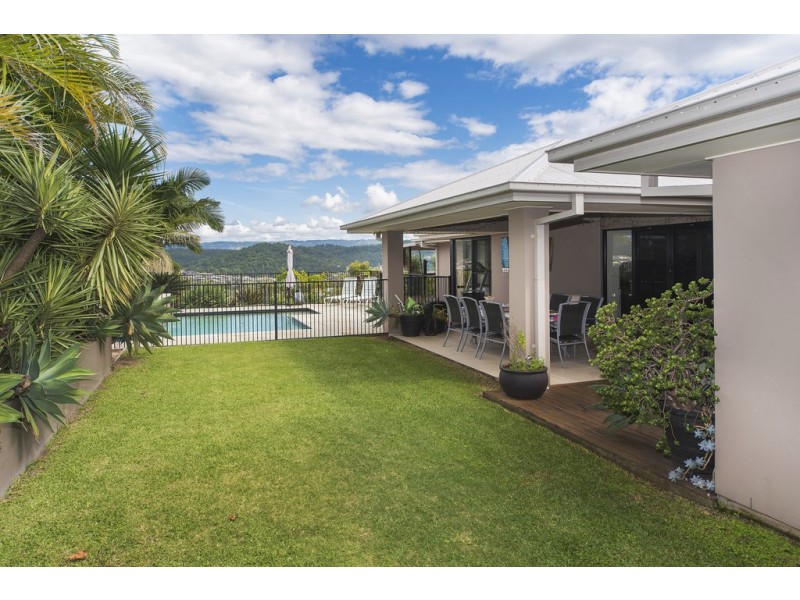 30 Salvado Drive, Pacific Pines QLD 4211