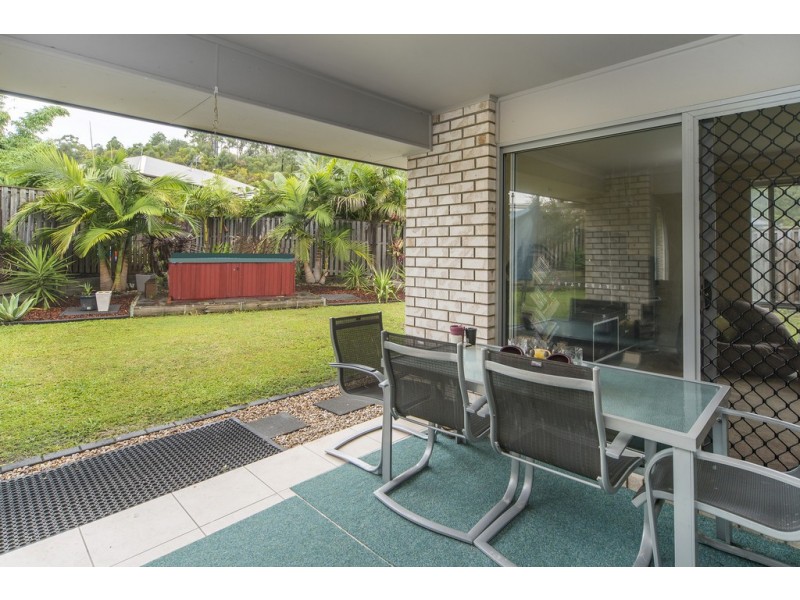 80 Hawkesbury Avenue, Pacific Pines QLD 4211