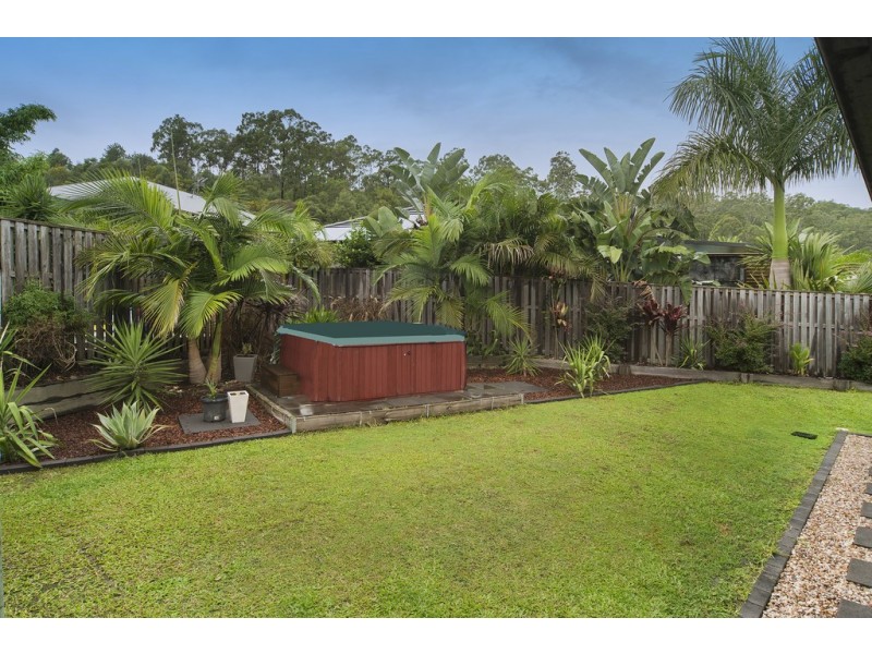 80 Hawkesbury Avenue, Pacific Pines QLD 4211