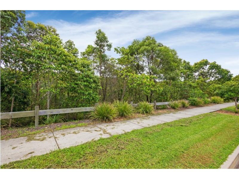 93 Wunburra Circle, Pacific Pines QLD 4211