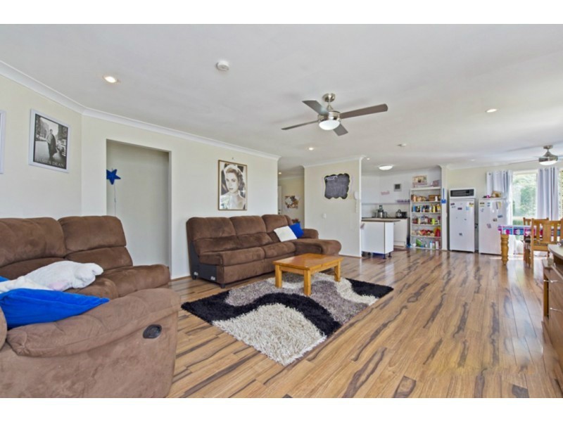 47 Crestridge Crescent, Oxenford QLD 4210