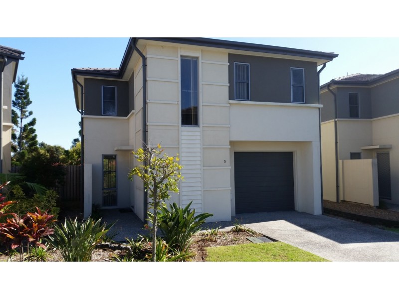 5/1 Belongil Street, Pacific Pines QLD 4211