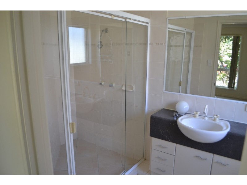 14 Boyer Street, Pacific Pines QLD 4211