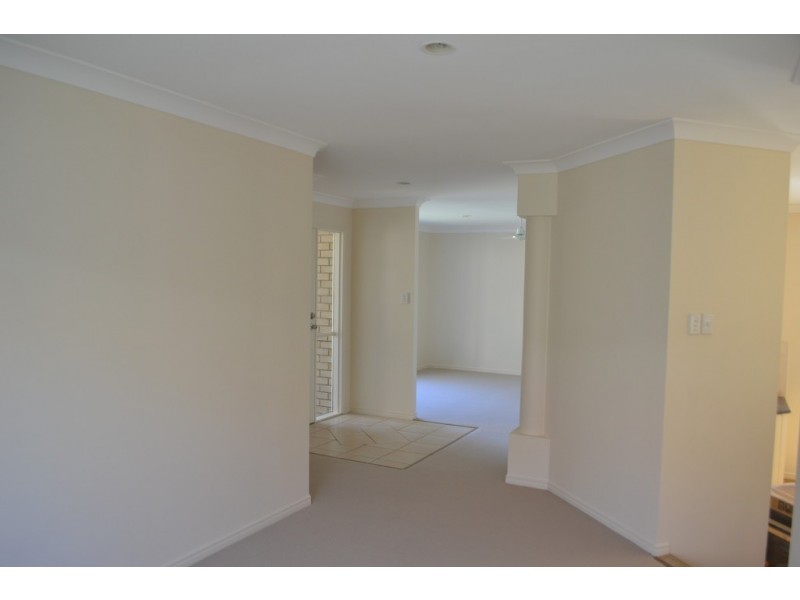 14 Boyer Street, Pacific Pines QLD 4211