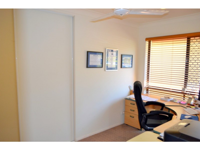 12 Tee Trees Boulevard, Arundel QLD 4214
