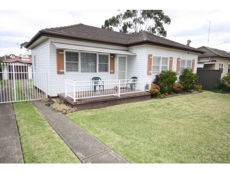 34 Lethbridge Street, Penrith NSW 2750