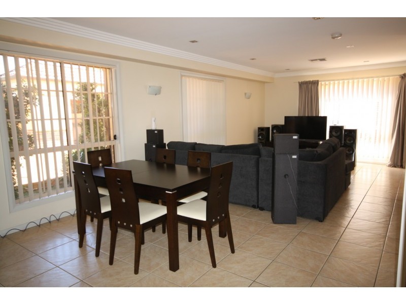 9/9 Barlow Street, Cambridge Park NSW 2747