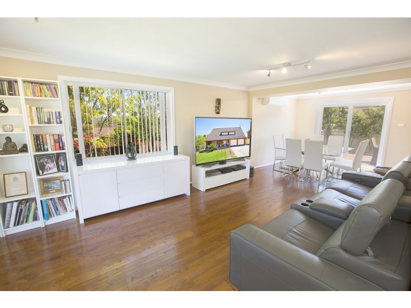 6 Diana Place, South Penrith NSW 2750