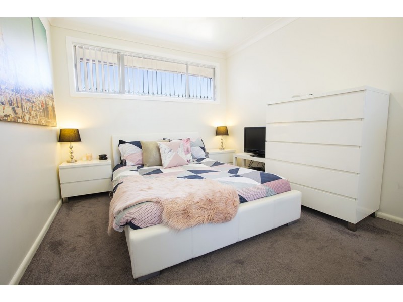 6 Diana Place, South Penrith NSW 2750