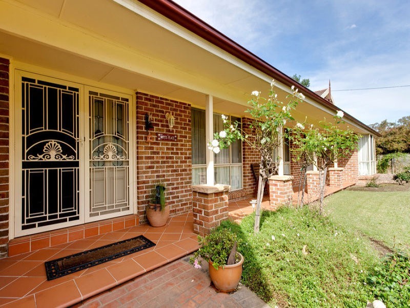 122 Greendale Road, Wallacia NSW 2745