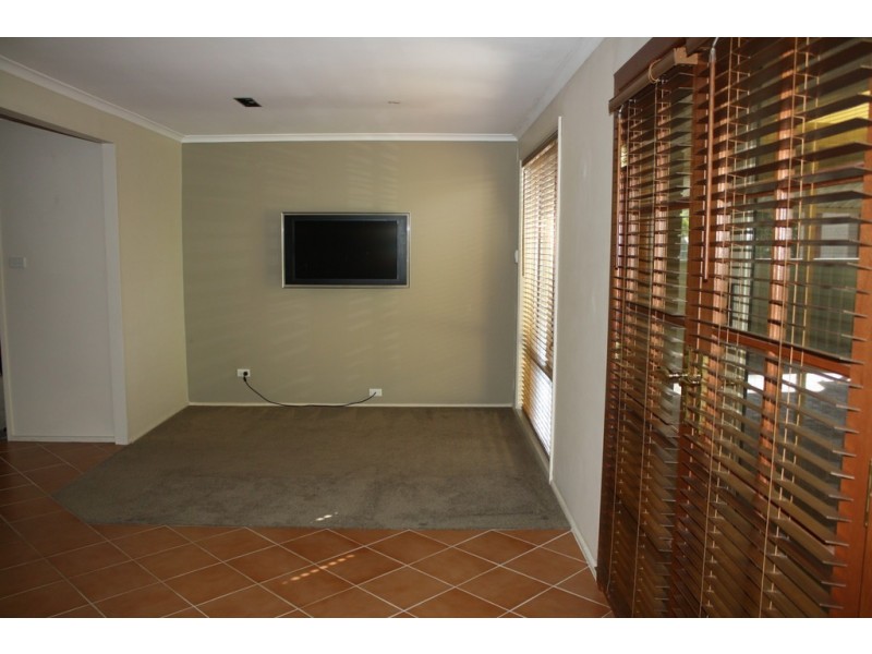 64 Francis Street, Cambridge Park NSW 2747