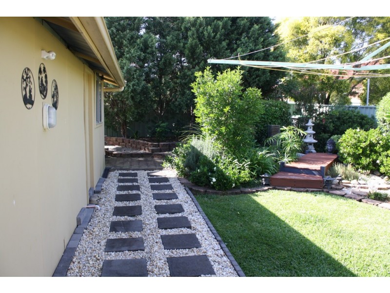 64 Francis Street, Cambridge Park NSW 2747