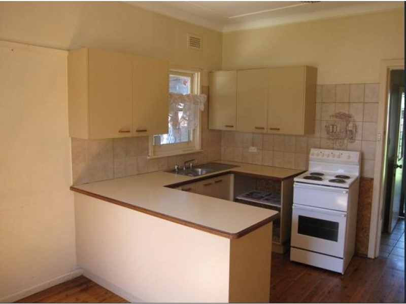 36 Lethbridge Street, Penrith NSW 2750