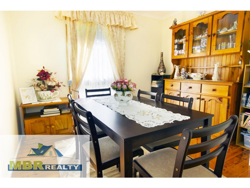 10 Sherringham Road, Cranebrook NSW 2749