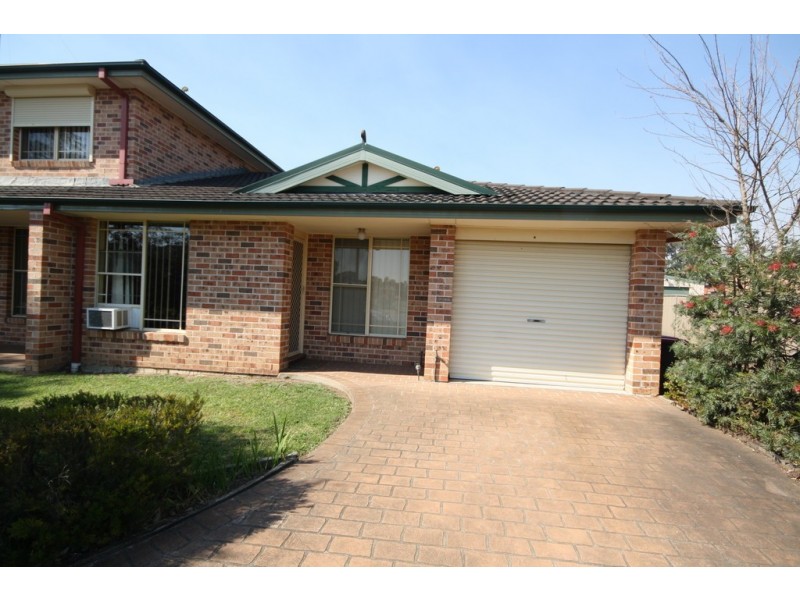 1/2 Armstein Crescent, Werrington NSW 2747