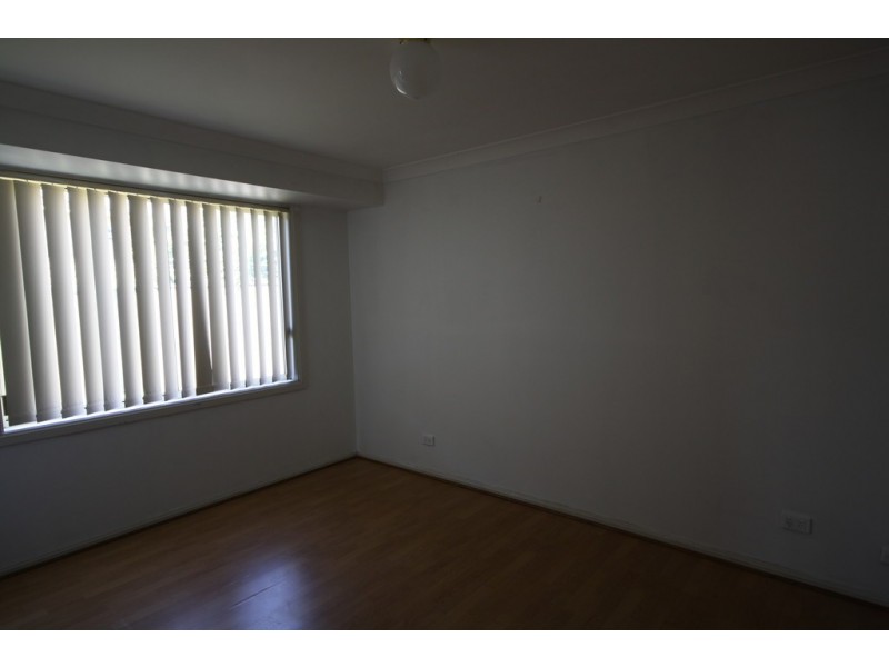 1/2 Armstein Crescent, Werrington NSW 2747