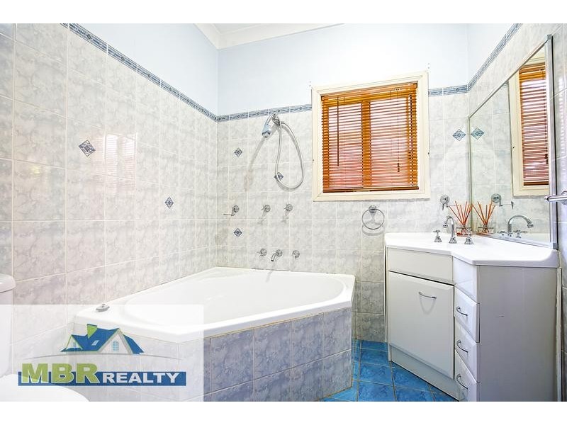 42 Coreen Avenue, Penrith NSW 2750