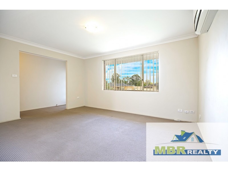18 Twickenham Avenue, Cambridge Park NSW 2747