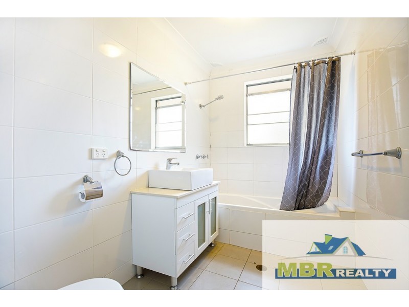 18 Twickenham Avenue, Cambridge Park NSW 2747