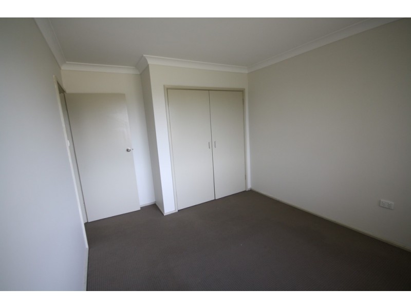 18 Twickenham Avenue, Cambridge Park NSW 2747