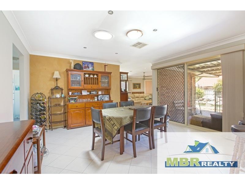 14 Yellowgum Close, Glenmore Park NSW 2745