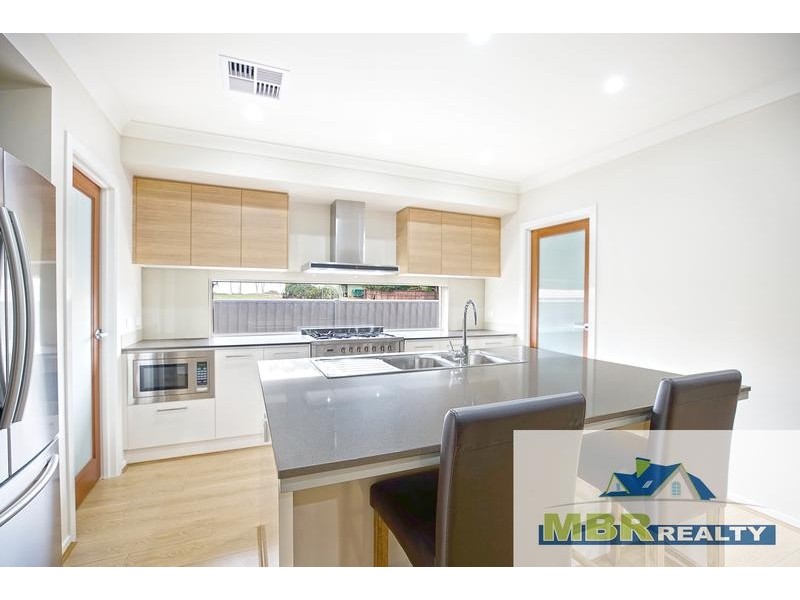 34 Bangalla Parade, Glenmore Park NSW 2745