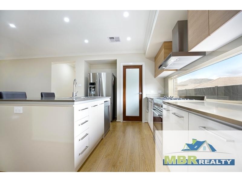 34 Bangalla Parade, Glenmore Park NSW 2745