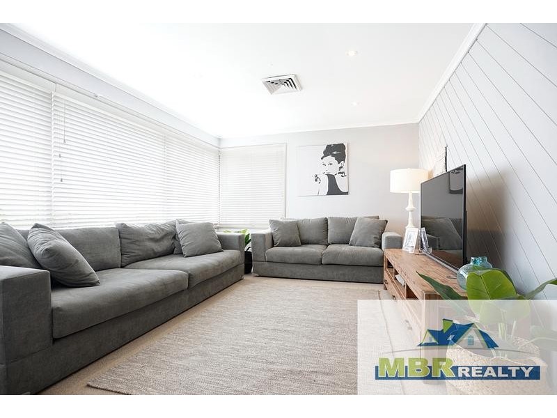 14 Roebuck Road, Werrington NSW 2747