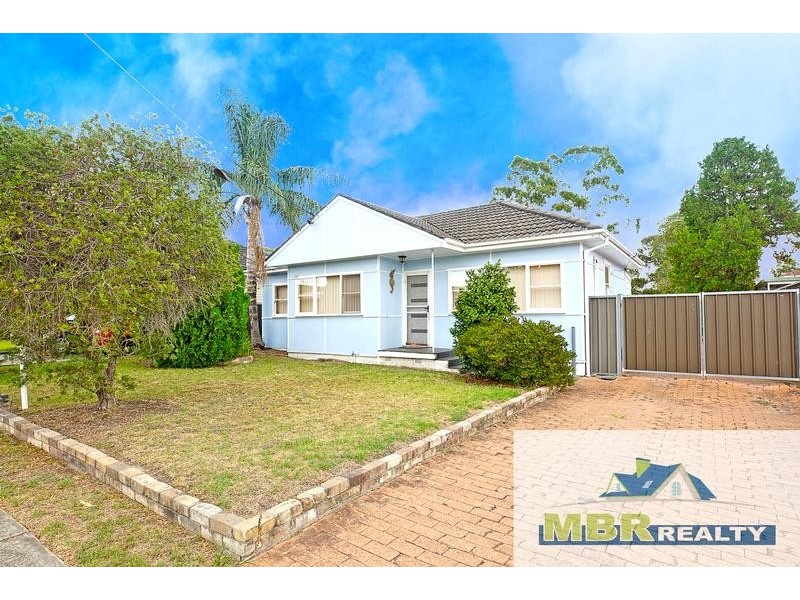 57 College Street, Cambridge Park NSW 2747