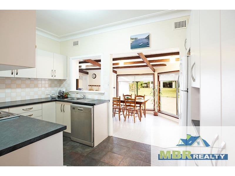 57 College Street, Cambridge Park NSW 2747