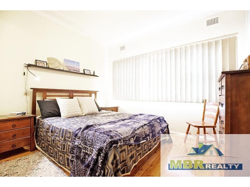 57 College Street, Cambridge Park NSW 2747