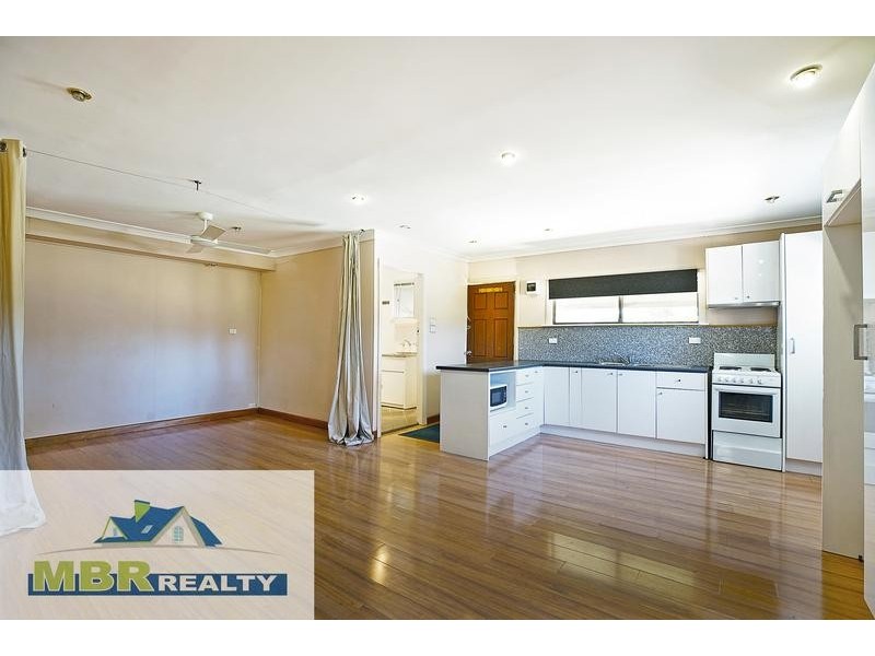 42 Coreen Avenue, Penrith NSW 2750