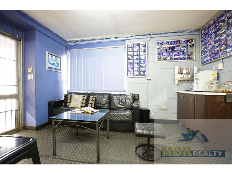 17-18/41-42 Fairfield Street, Old Guildford NSW 2161