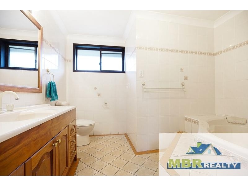 38 Leicester Way, St Clair NSW 2759