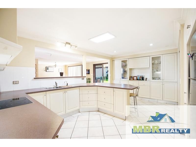 38 Leicester Way, St Clair NSW 2759