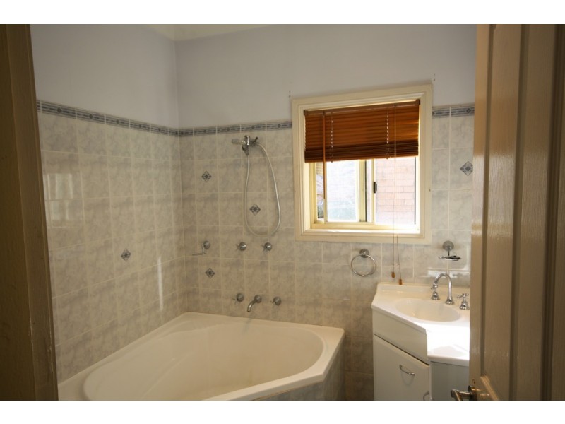 42 Coreen Avenue, Penrith NSW 2750