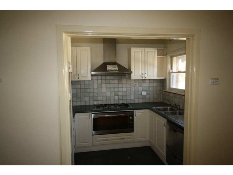 42 Coreen Avenue, Penrith NSW 2750