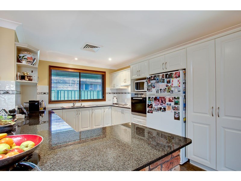 14 Thomas Bell Avenue, Werrington County NSW 2747