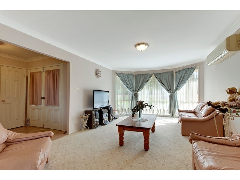 122 Greendale Road, Wallacia NSW 2745