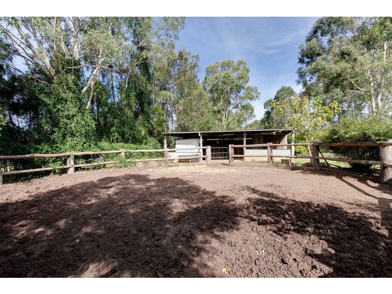 122 Greendale Road, Wallacia NSW 2745