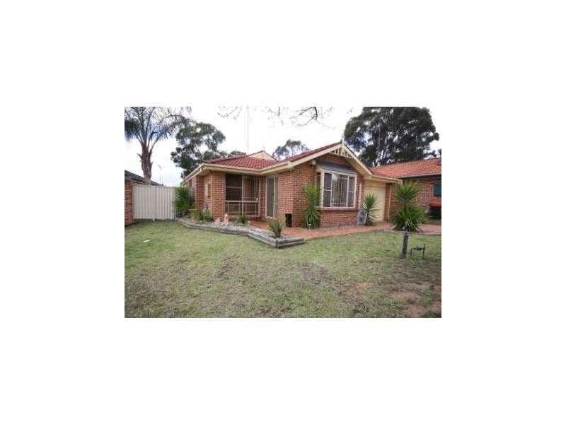 7 Ferntree Close, Glenmore Park NSW 2745