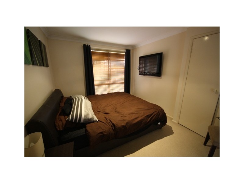 7 Ferntree Close, Glenmore Park NSW 2745