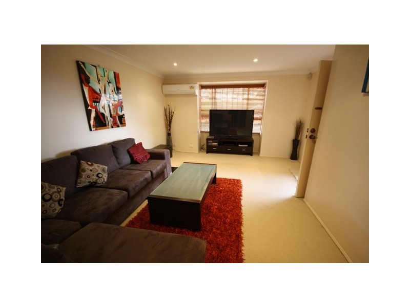 7 Ferntree Close, Glenmore Park NSW 2745