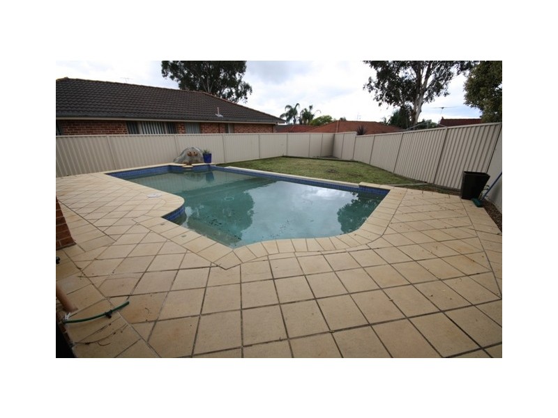 7 Ferntree Close, Glenmore Park NSW 2745