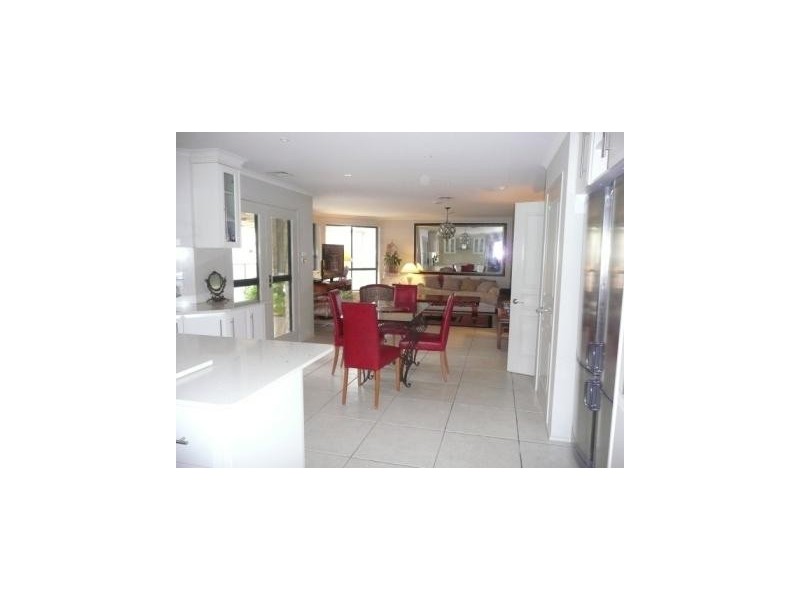 5 Guru Place, Glenmore Park NSW 2745