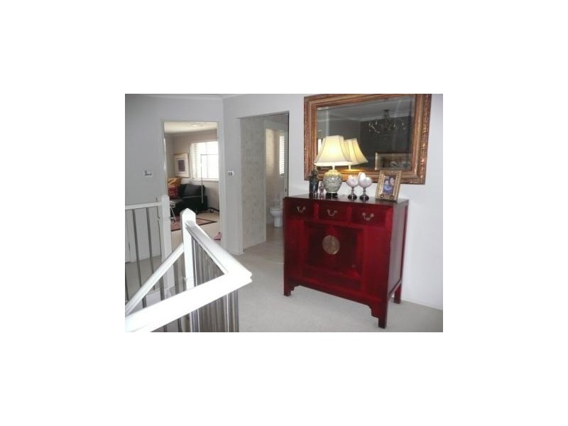 5 Guru Place, Glenmore Park NSW 2745