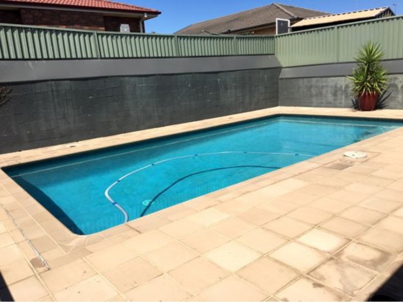 5 Guru Place, Glenmore Park NSW 2745